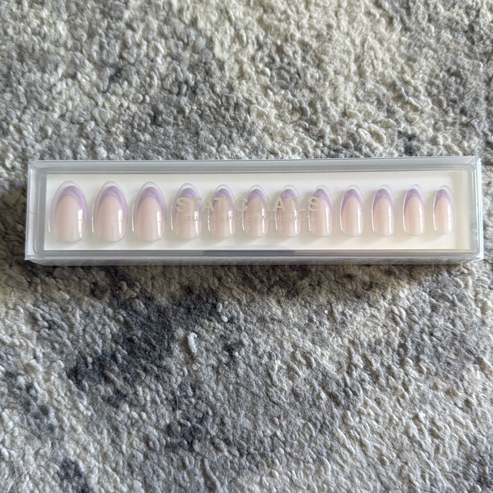 Static Nails ‘Lavender French’ Reusable Press on Nails